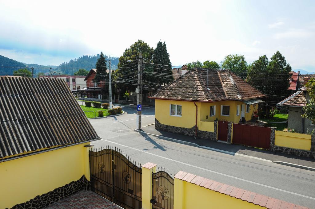 Hotel Casa Weinerth Rîşnov Exterior foto